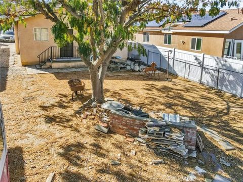 Tiny photo for 8421 Grenoble St, Sunland, CA 91040 (MLS # SR25246777)