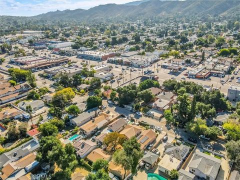 Tiny photo for 8421 Grenoble St, Sunland, CA 91040 (MLS # SR25246777)