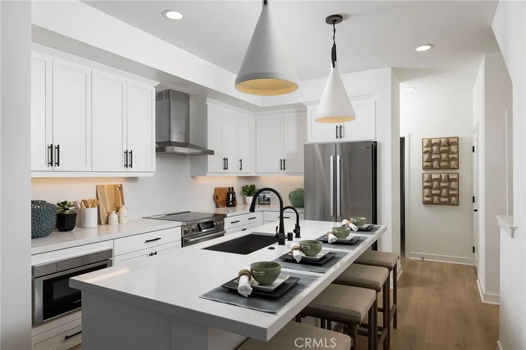 308 E Whittier Boulevard