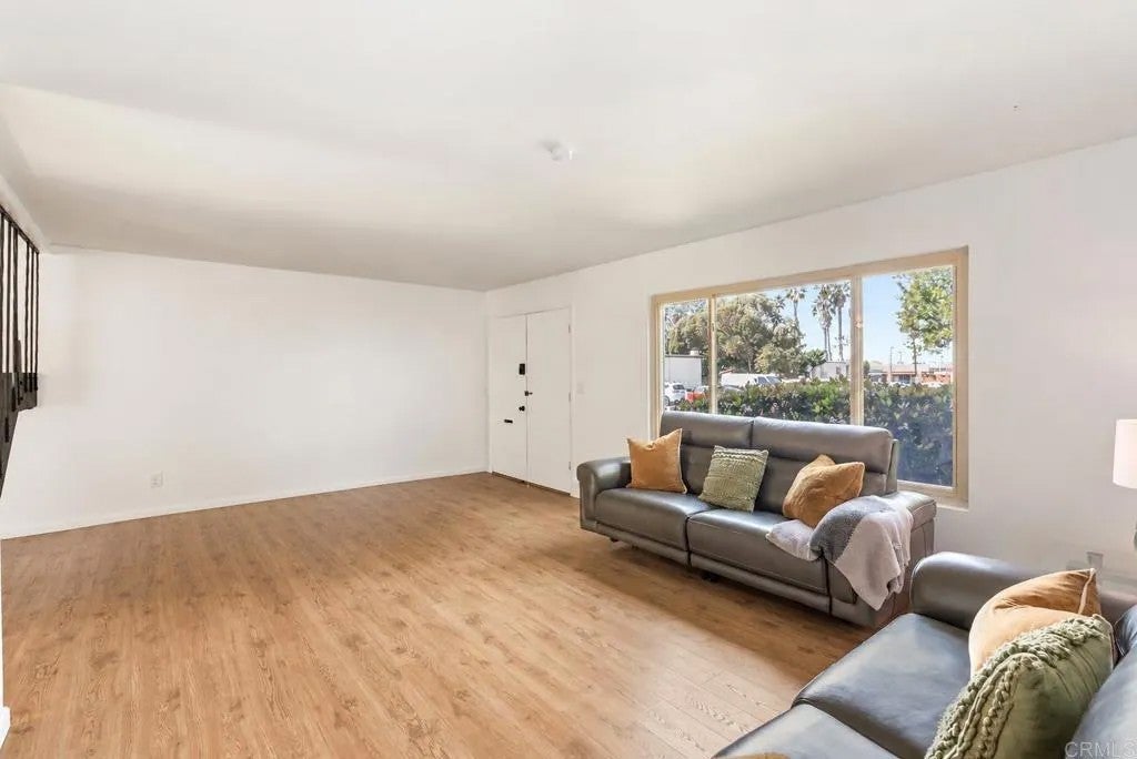 4169 Balboa Way