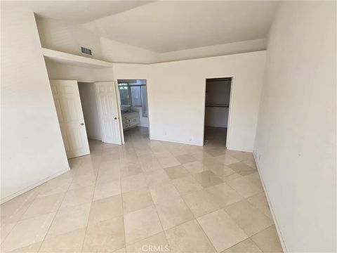 Tiny photo for 18 Laconia, Irvine, CA 92614 (MLS # OC25270167)