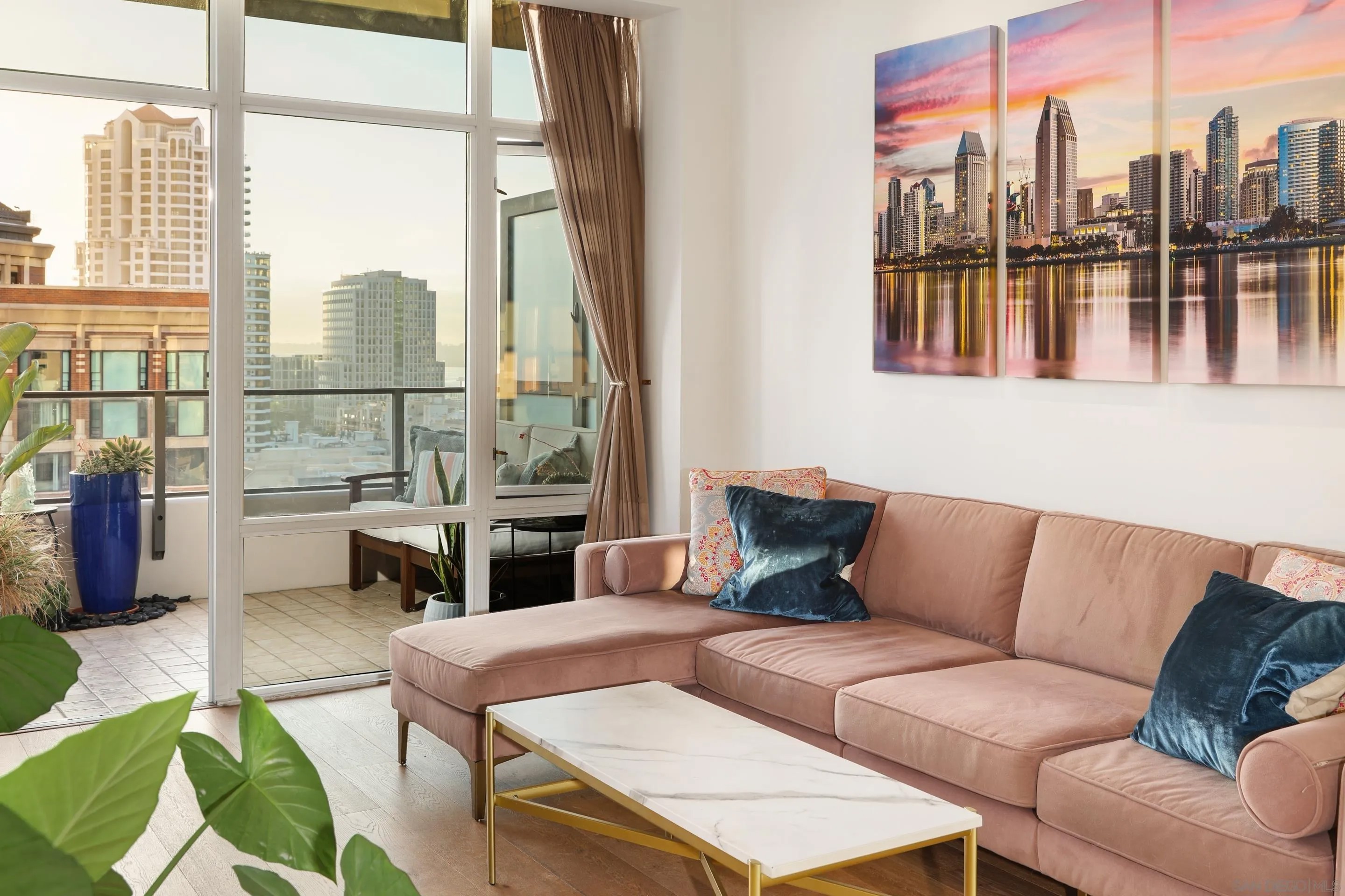 550 Front Street 1007