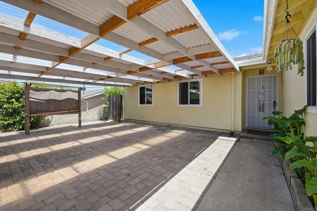 Photo of 656 Parker Street, Oceanside, CA 92057 (MLS # NDP2605439)
