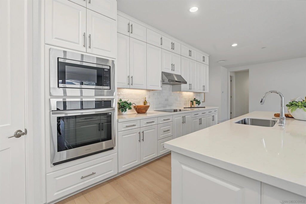 Photo of 3476 Butler Pl, Escondido, CA 92027 (MLS # 260024546)