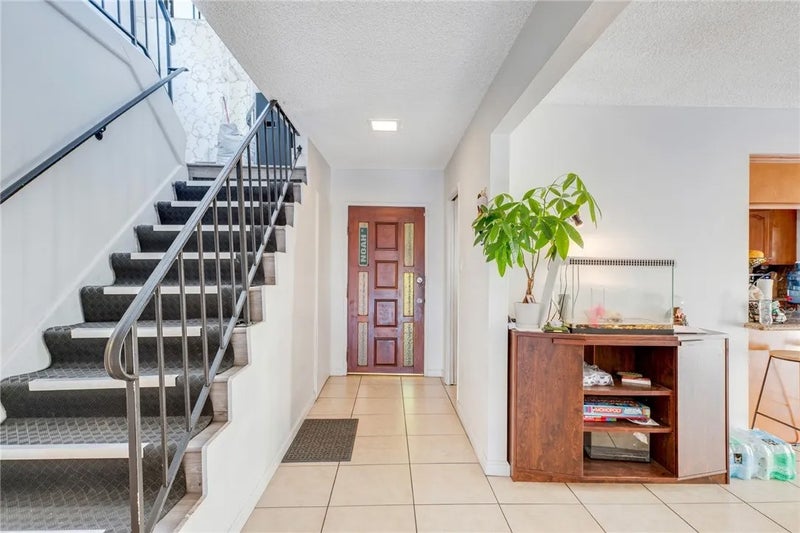 15422 Benfield