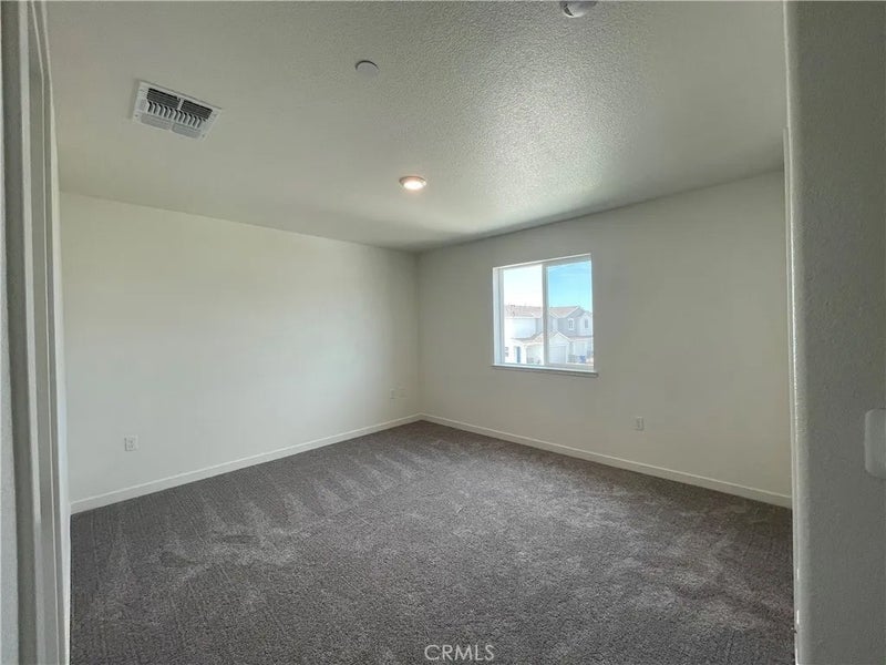708 Stone Ridge East Avenue