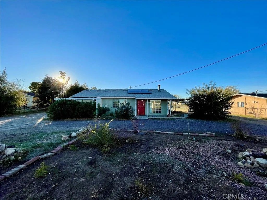 Photo of 11362 5th Ave, Hesperia, CA 92345 (MLS # HD25266561)