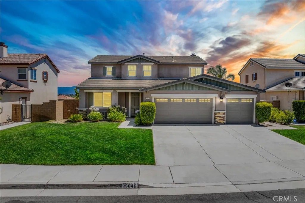 Photo of 35646 Summerholly Lane, Murrieta, CA 92563 (MLS # SW25147096)