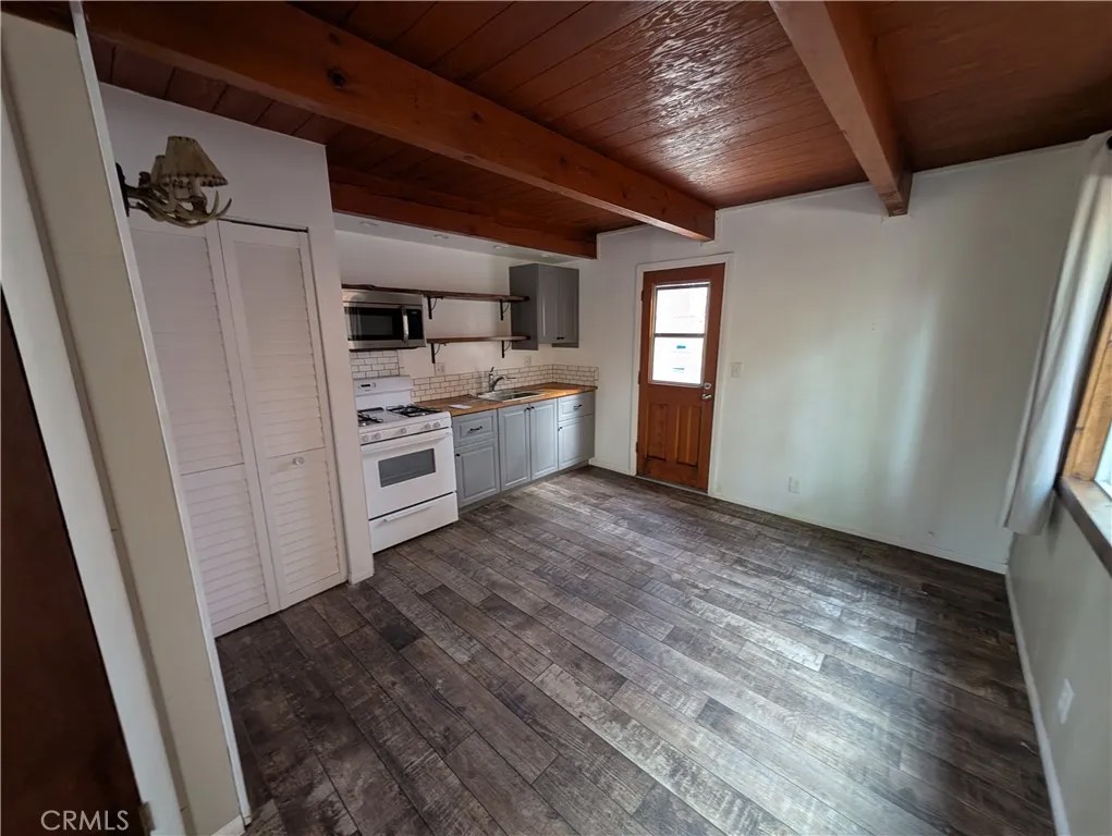40221 Mill Creek