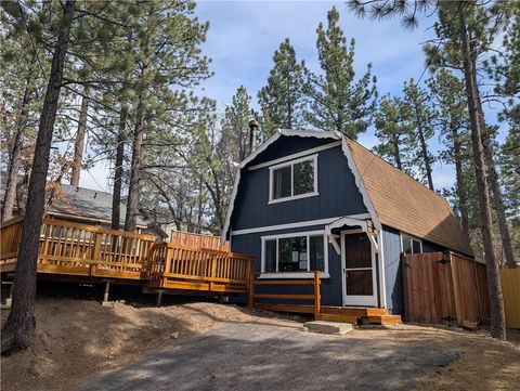 Photo of 40221 Mill Creek, Big Bear Lake, CA 92315 (MLS # IG26067224)