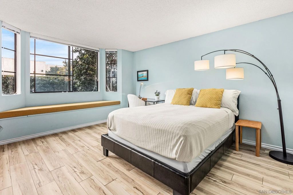 Photo of 3130 Avenida De Portugal #101, Point Loma, CA 92106 (MLS # 260001834)