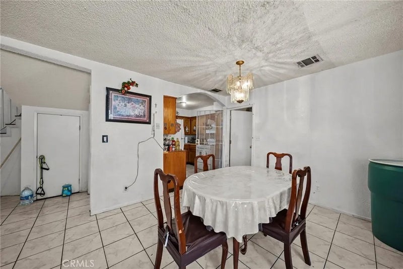 1875 W Slauson Avenue