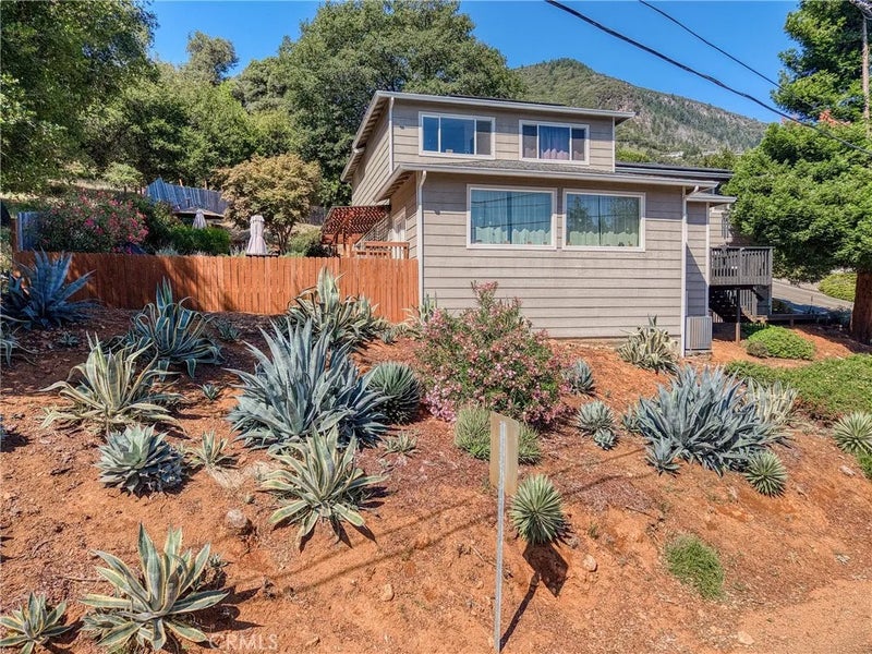 3310 Riviera West