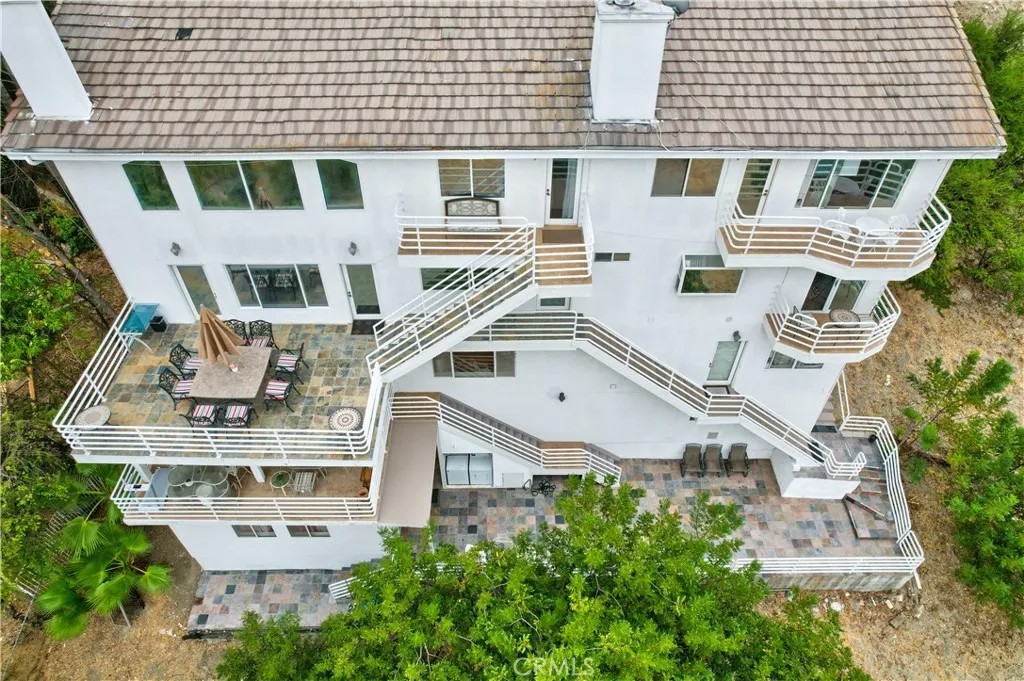 4801 Nomad Drive