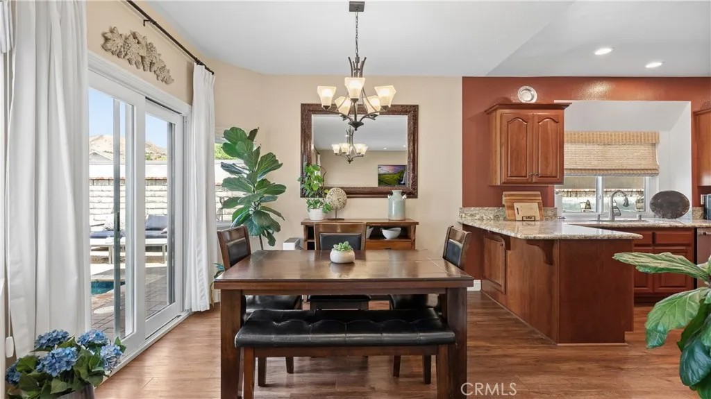 22711 Boxwood