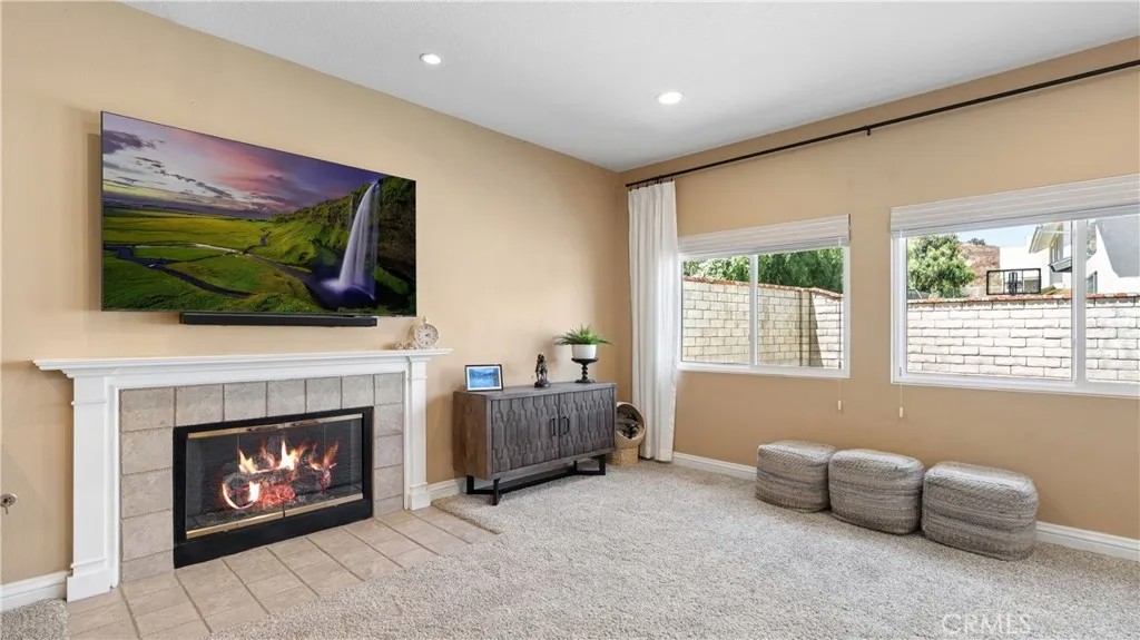 22711 Boxwood