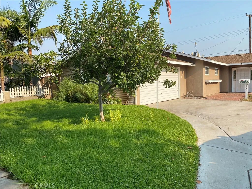 5301 W Lucky Way