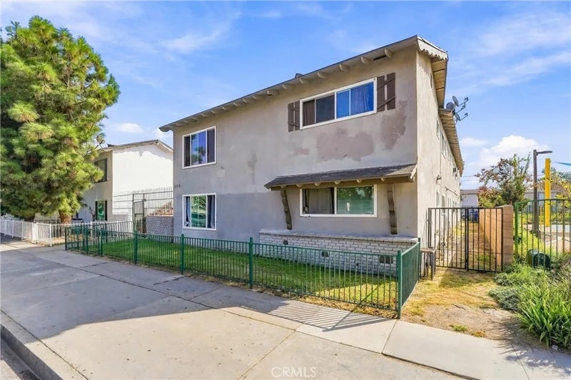 1109 S Standard Avenue