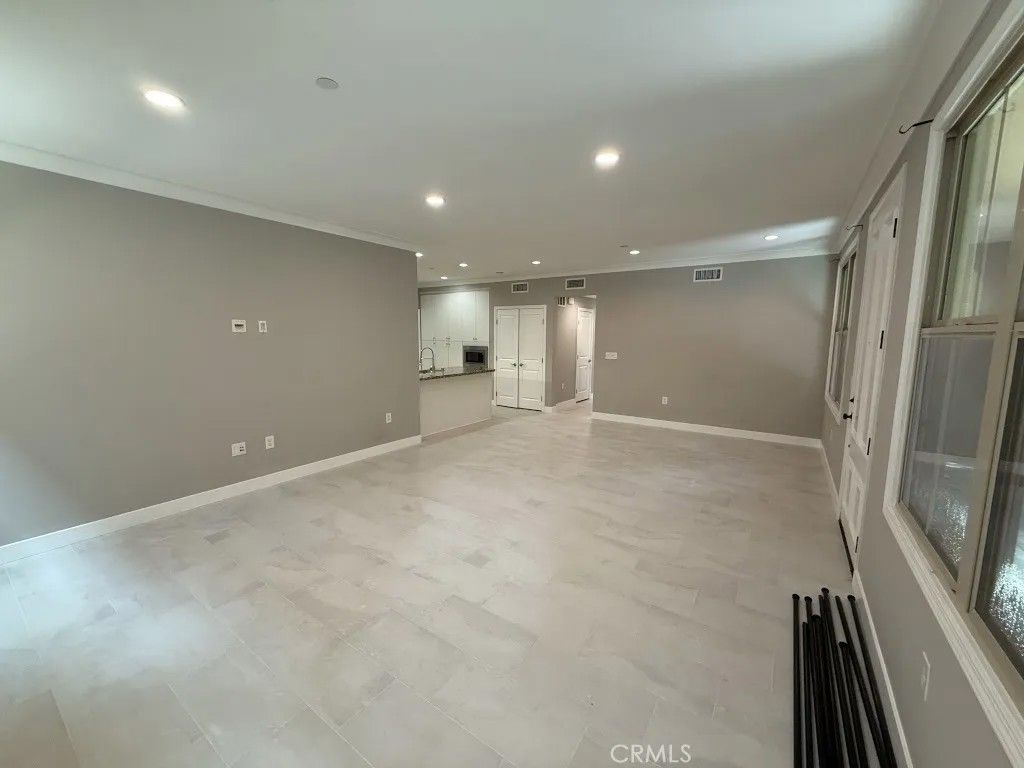 Photo of 122 Overbrook, Irvine, CA 92620 (MLS # PW26095863)