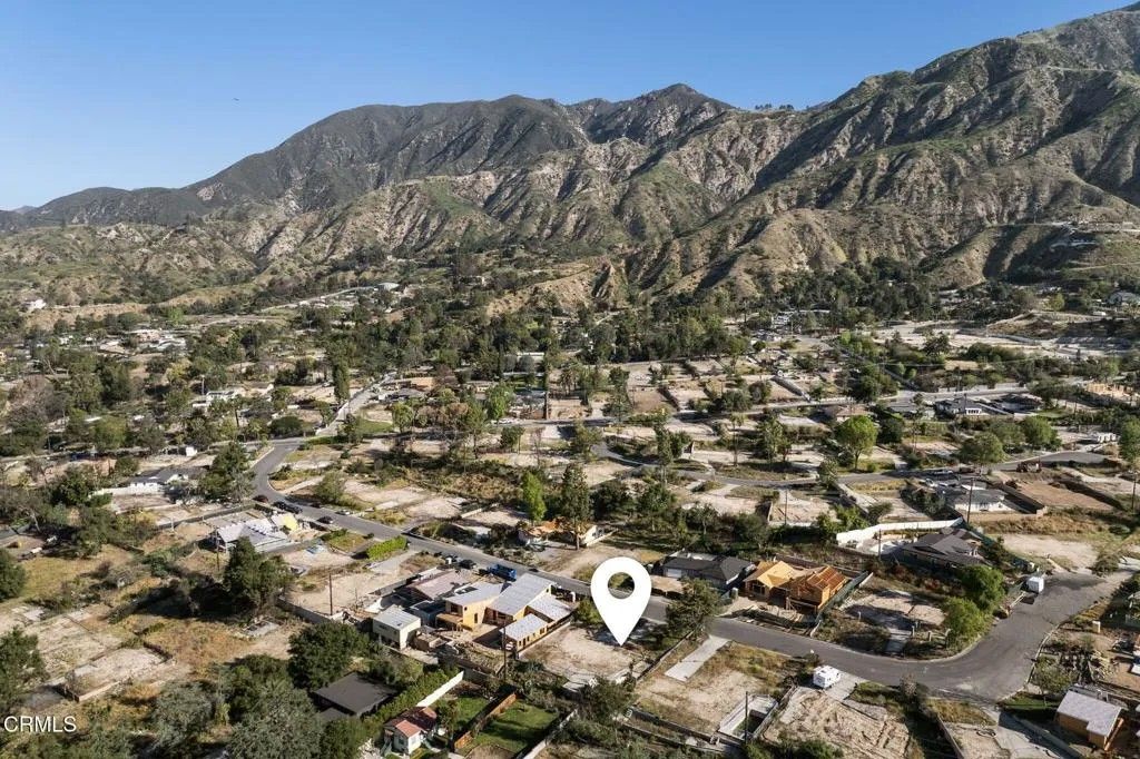 Photo of 348 Parkman St, Altadena, CA 91001 (MLS # P1-26515)