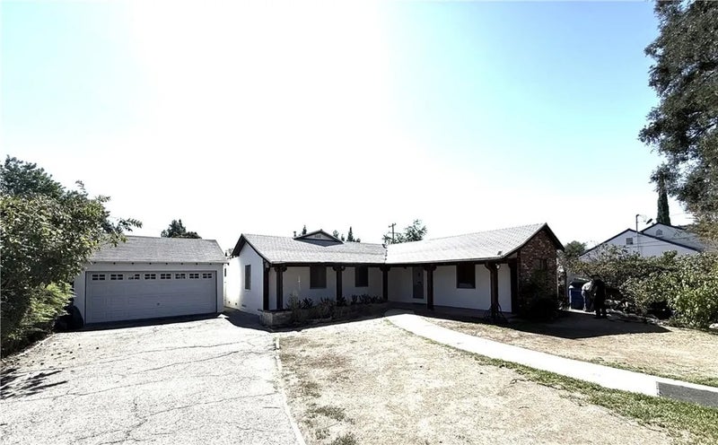 9928 Howland