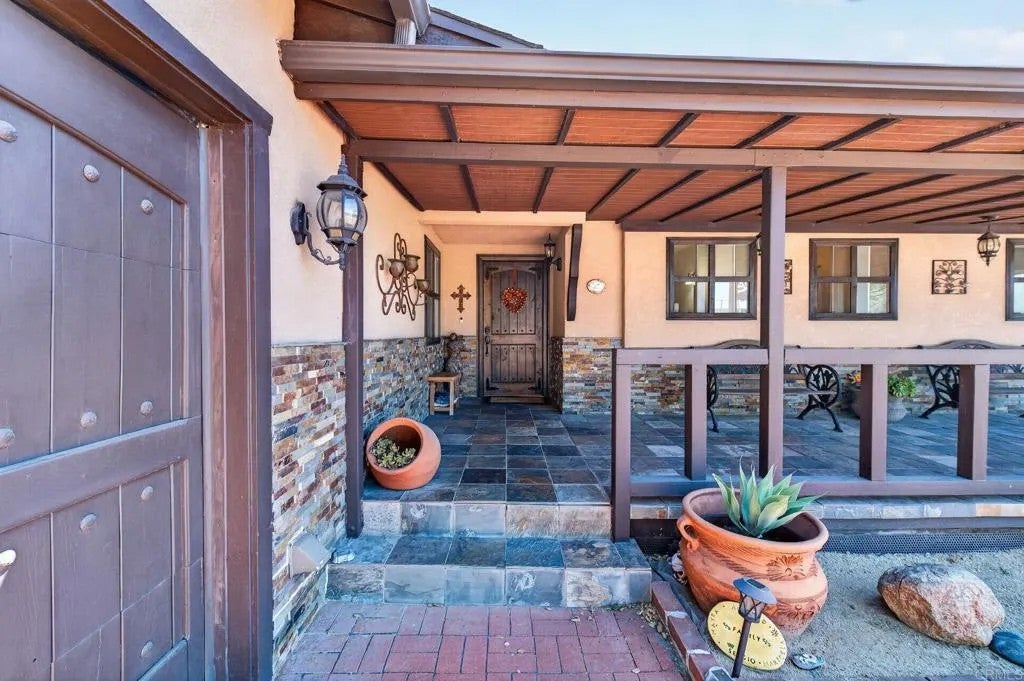 13385 Marjay Drive
