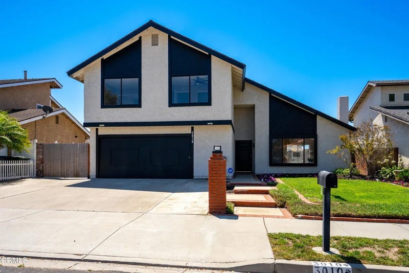 3010 Leeward Way
