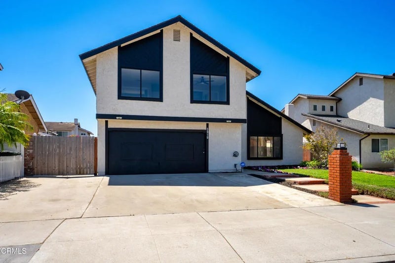 3010 Leeward Way