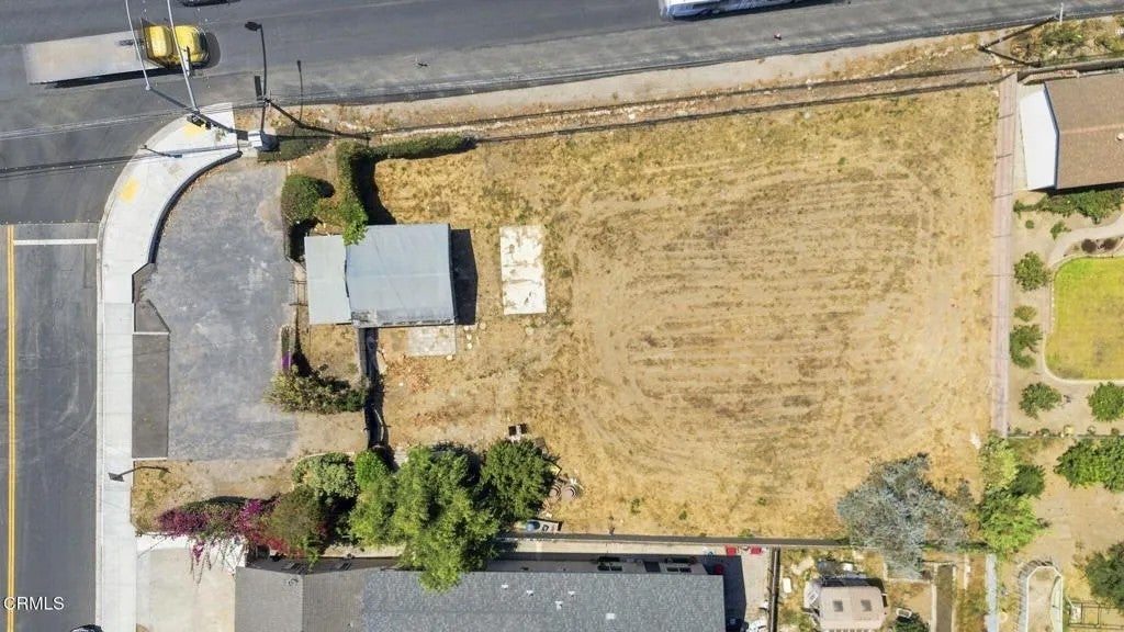 Photo of 105 Walnut, Oxnard, CA 93036 (MLS # V1-38104)