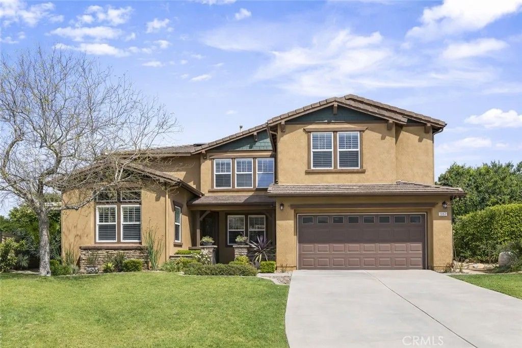 Photo of 1357 Onyx Circle, Corona, CA 92882 (MLS # IG26064545)