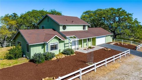 Photo of 10870 Santa Ana Rd, Atascadero, CA 93422 (MLS # NS26052544)