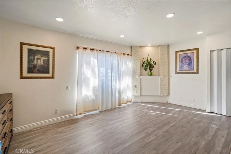 21219 Roscoe