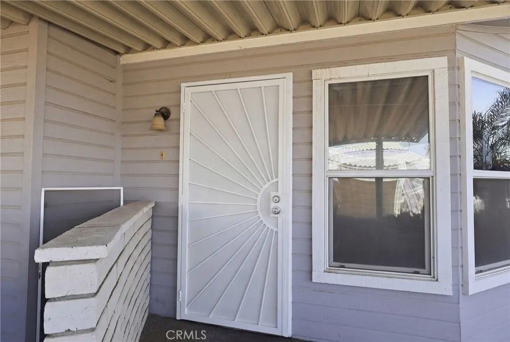 Photo of 930 S. Santa Victoria, Hemet, CA 92543 (MLS # IV26044122)