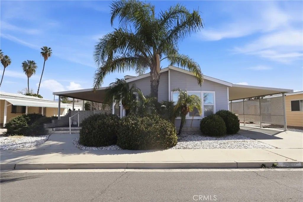Photo of 930 S. Santa Victoria, Hemet, CA 92543 (MLS # IV26044122)
