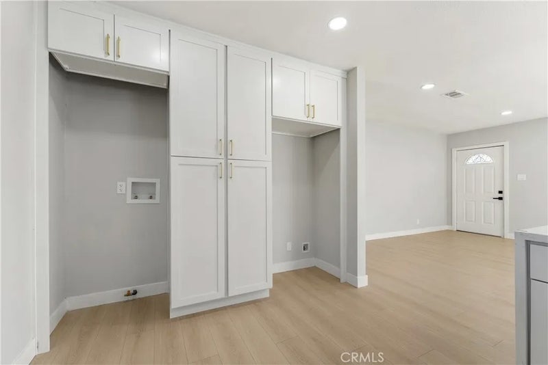 416 S Bedford