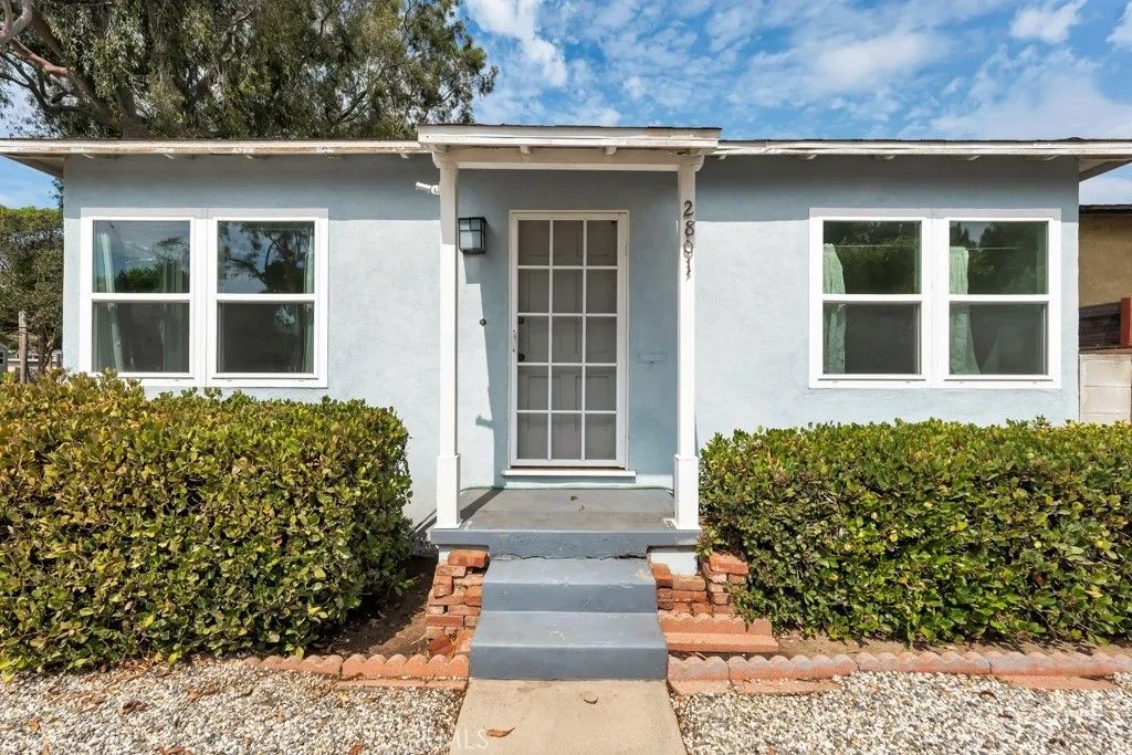 Photo of 2801 Virginia, Santa Monica, CA 90404 (MLS # SR26016434)