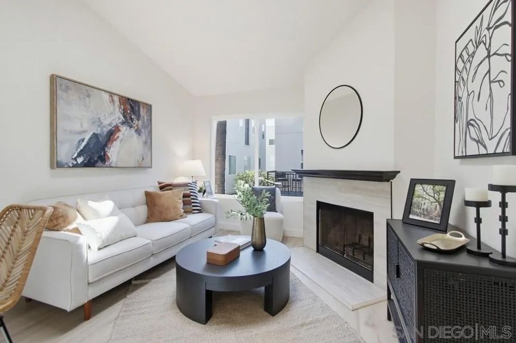 Photo of 2909 Keats St #11, San Diego, CA 92106 (MLS # 260004078)