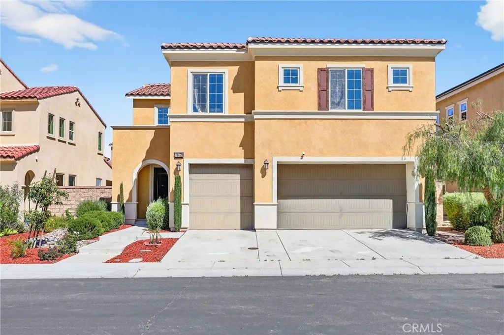 Photo of 24452 Paxton Ln, Lake Elsinore, CA 92532 (MLS # DW26061542)