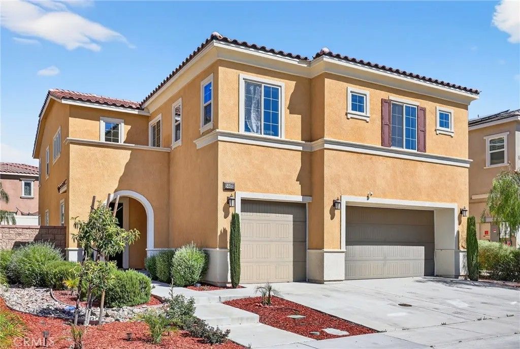 Photo of 24452 Paxton Ln, Lake Elsinore, CA 92532 (MLS # DW26061542)