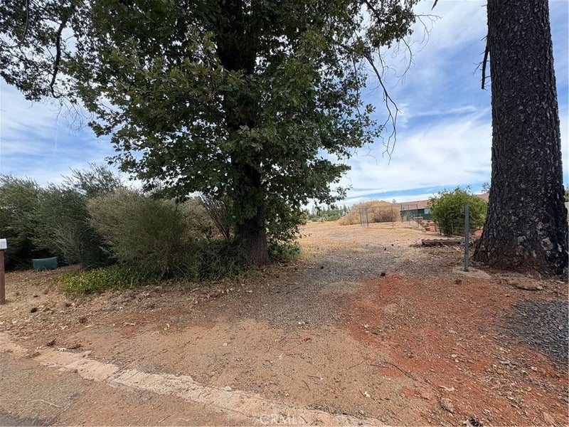 5732 Pacheco