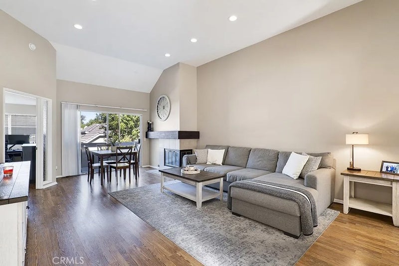 23953 Arroyo Park 156