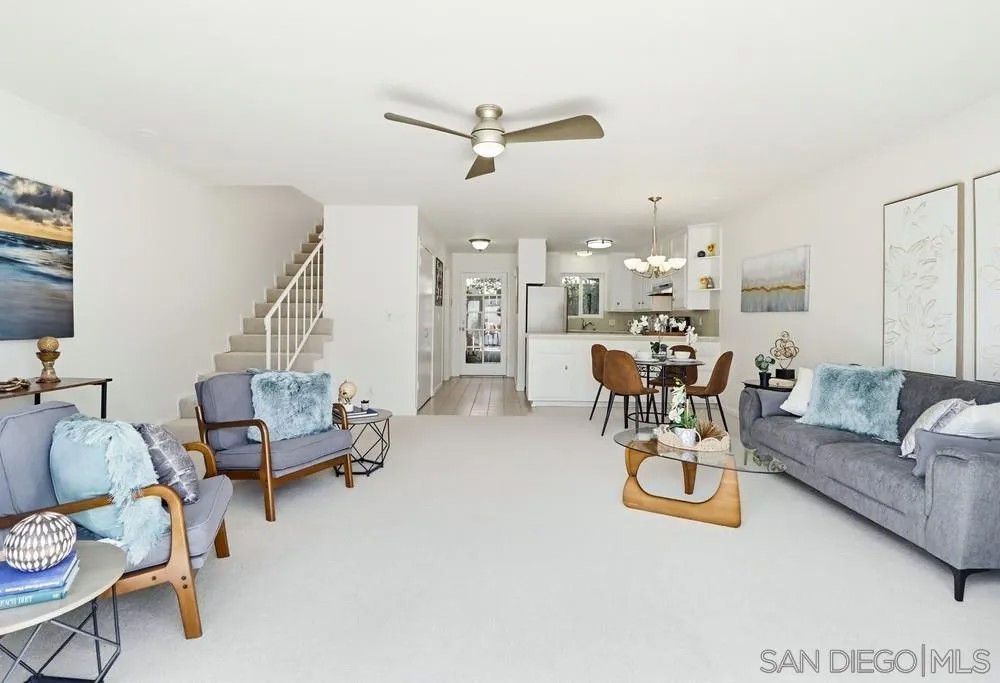 727 F Avenue