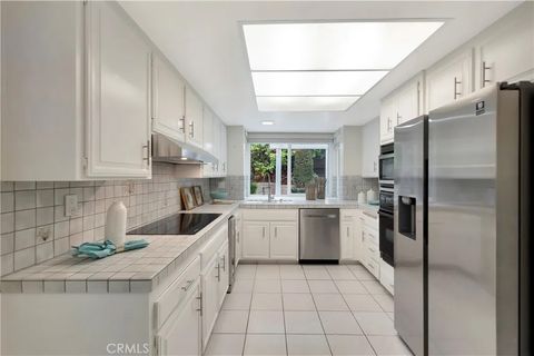 Tiny photo for 25511 Alisal Ave, Laguna Hills, CA 92653 (MLS # OC26070203)