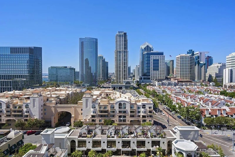 700 W Harbor 1205