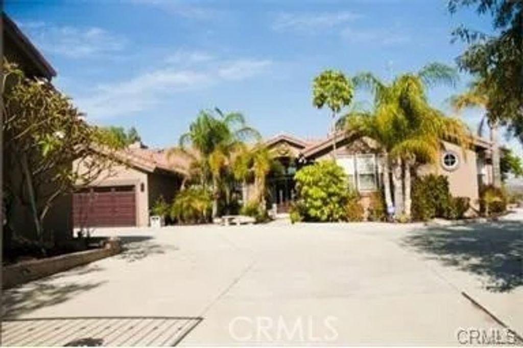 Photo of 1025 Aquino Circle, Corona, CA 92879 (MLS # WS25185562)