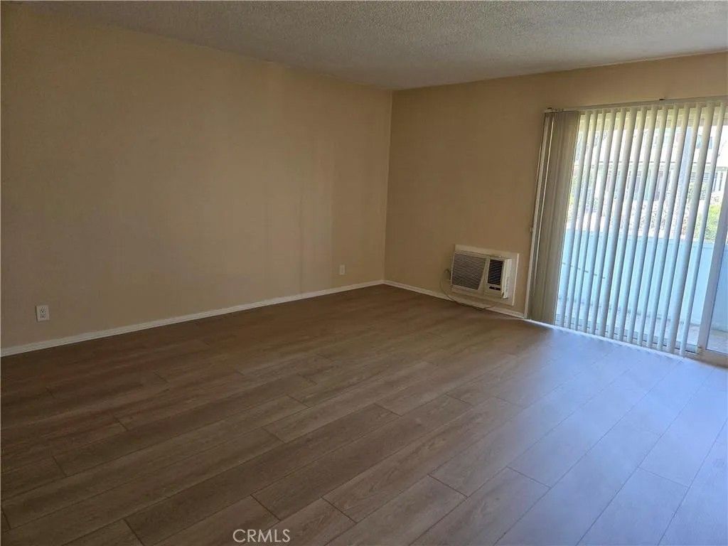 Photo of 780 Earlham Street #7, Pasadena, CA 91101 (MLS # PF25272068)