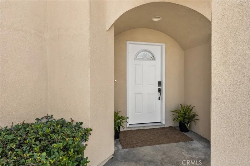 8610 E Silver Ridge