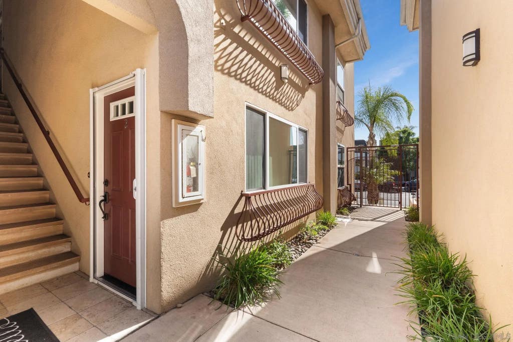 Photo of 3993 Jewell ST #C2, San Diego, CA 92109 (MLS # 260017584)