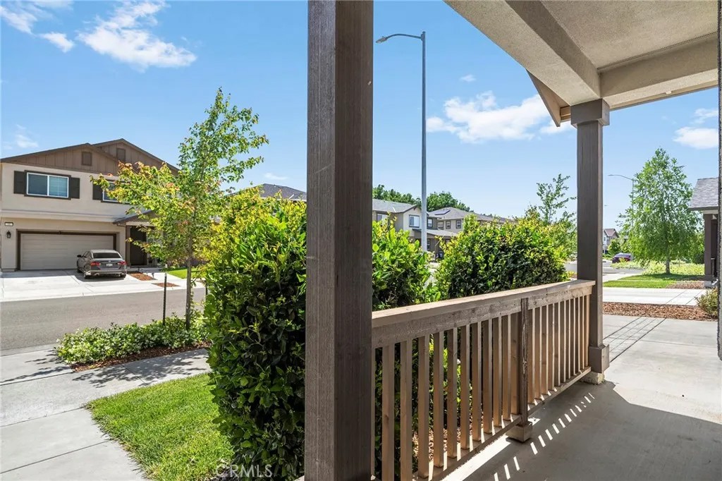 56 Bentwater Loop