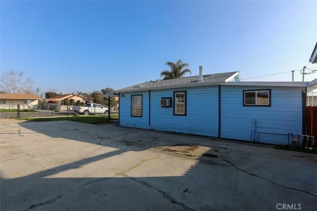 Photo of 2326 Nelson St, Bakersfield, CA 93305 (MLS # PI26012198)